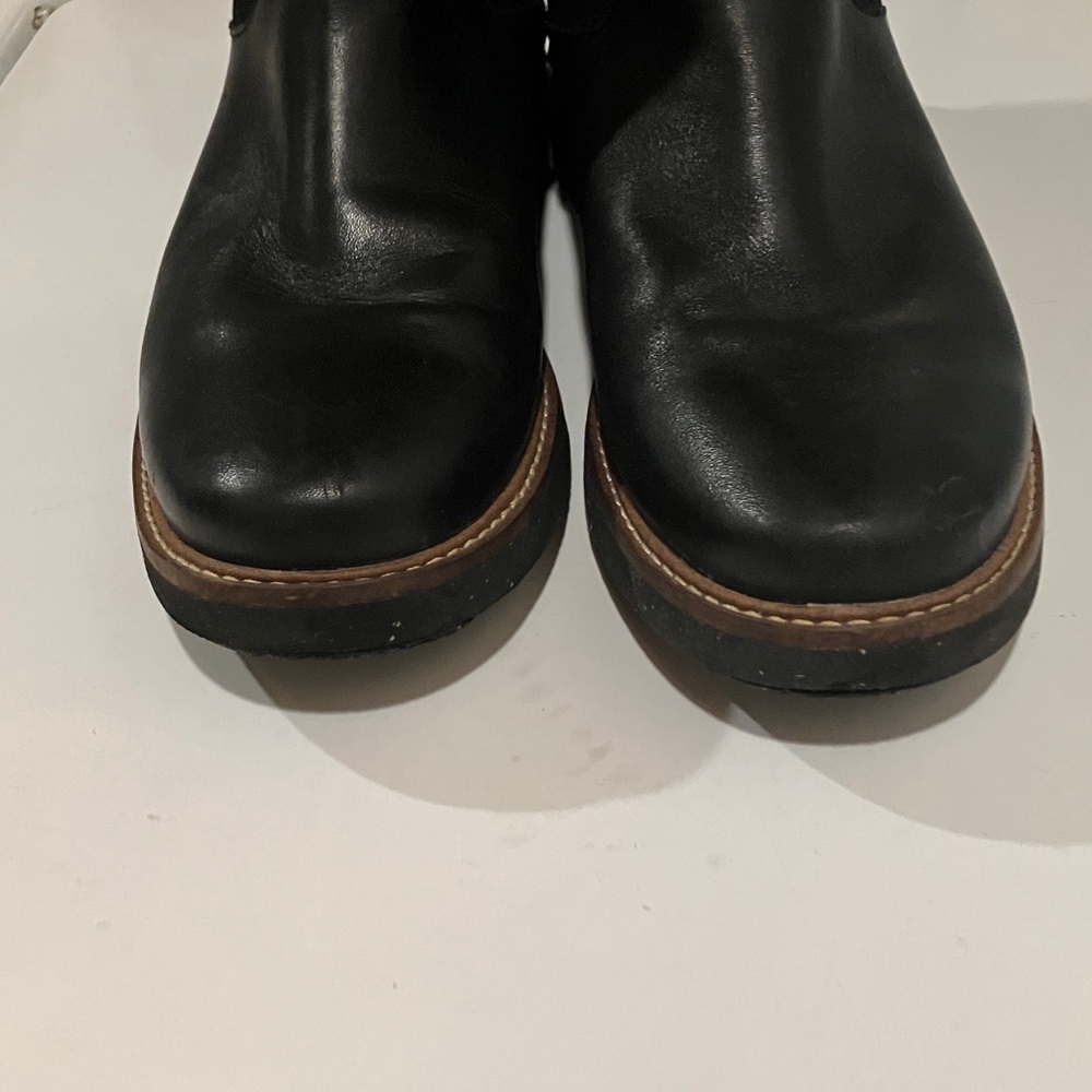 CLARK’S Black Women's Boots. Pull-On Size 7.5 Gently loved. Leather & Suede - Picture 8 of 11
